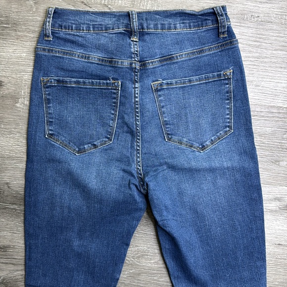 Fashion Nova High Rise Denim - Picture 4 of 4